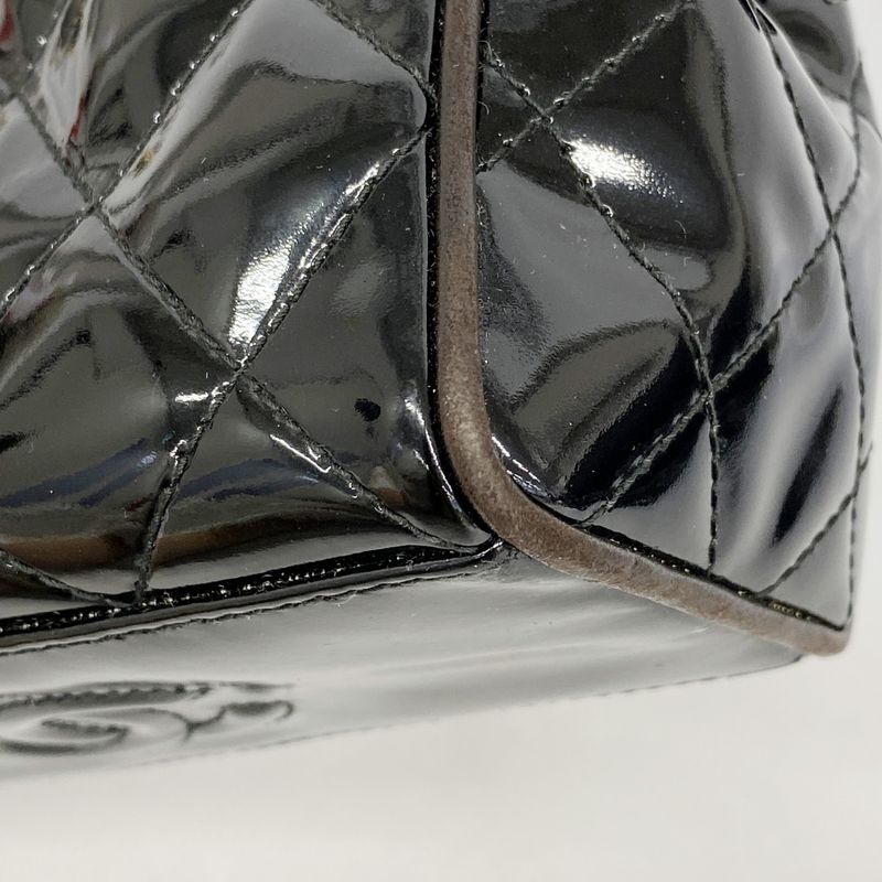 Chanel Shoulder Bag Matelasse Patent Leather Black Gold Hardware Women