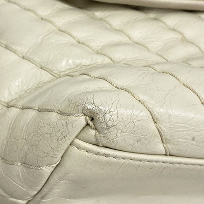 Chanel Shoulder Bag V Stitch Lambskin Beige Gold Hardware Women's