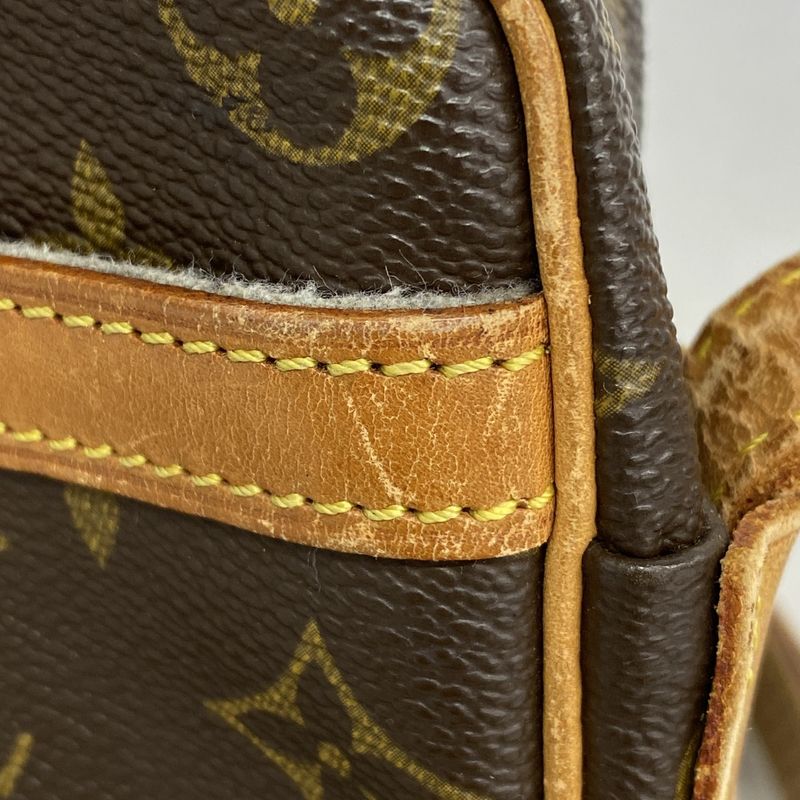 Louis Vuitton Shoulder Bag Monogram Genefeuille MM M51226 Brown Women's