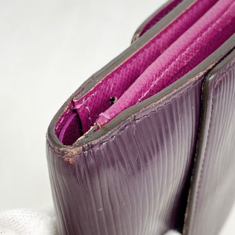 Louis Vuitton Trifold Wallet Epi Portefeuille Elise M6363k Oak Scuff Dies