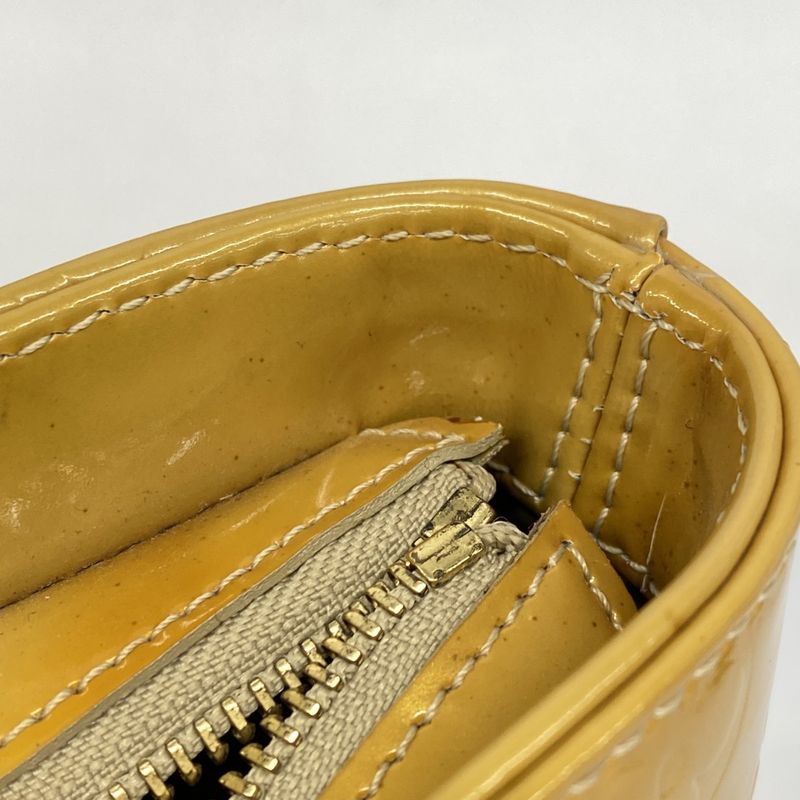 Louis Vuitton Tote Bag Vernis Houston M91004 Beige Ladies