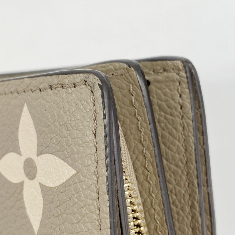Louis Vuitton Wallet Monogram ・empreinte Bicolor Portefeuille M82370 Tourtrail