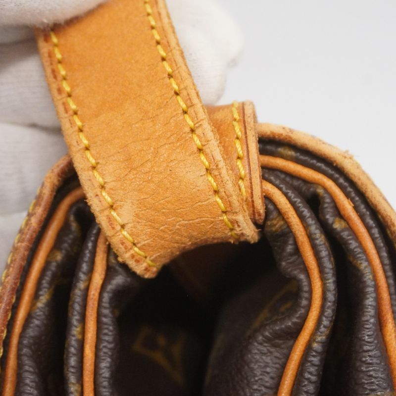 Louis Vuitton Shoulder Bag Monogram Saumur 35 M42254 Brown Ladies