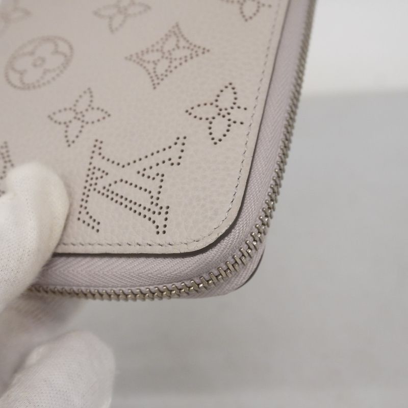 Louis Vuitton Long Wallet Mahina Zippy Wallet M80314 Blume Rose Mademoiselle