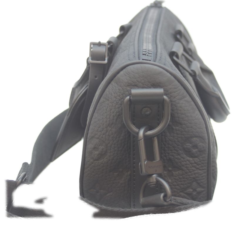 Louis Vuitton M20900 Triane Monogram Key Pole Bandage 25