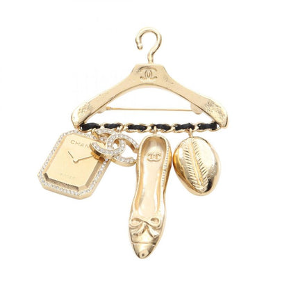 Chanel Brooch Coco Mark Hanger Motif GP (gold Plated) Leather Brooch Ladies