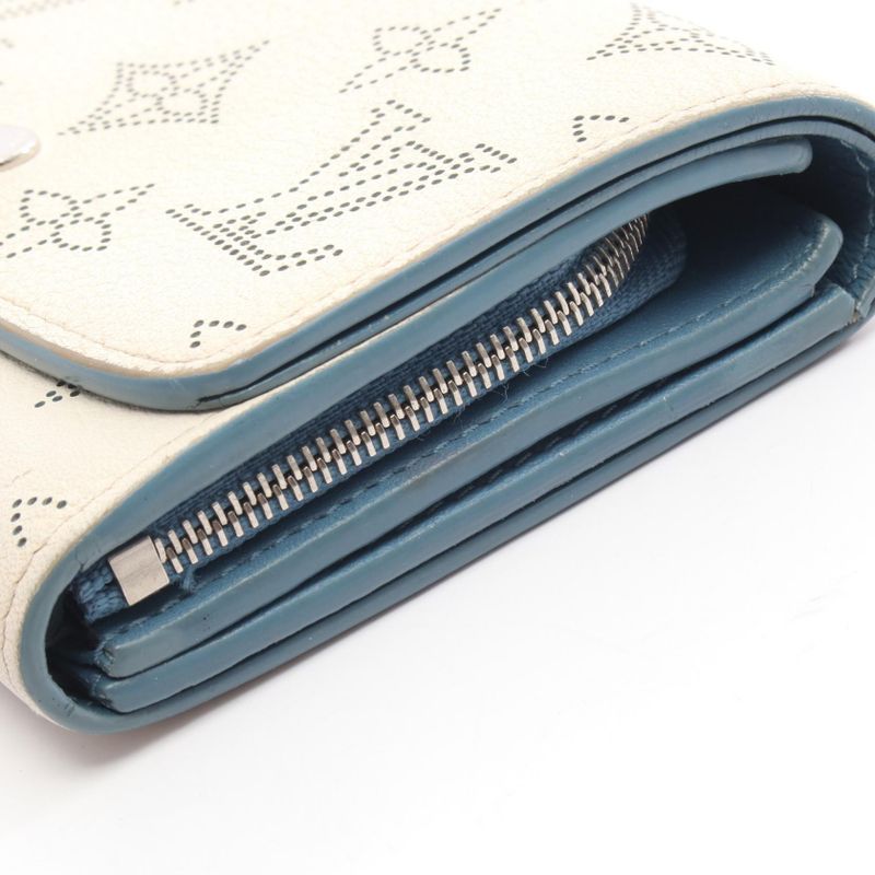 Louis Vuitton Bifold Wallet Portefeuille Iris Compact M69213 Snow Leather