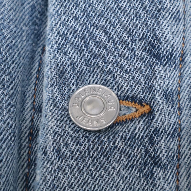 Similar To Balenciaga 657603 Tjw73 Taiga Boa Damaged Denim 42