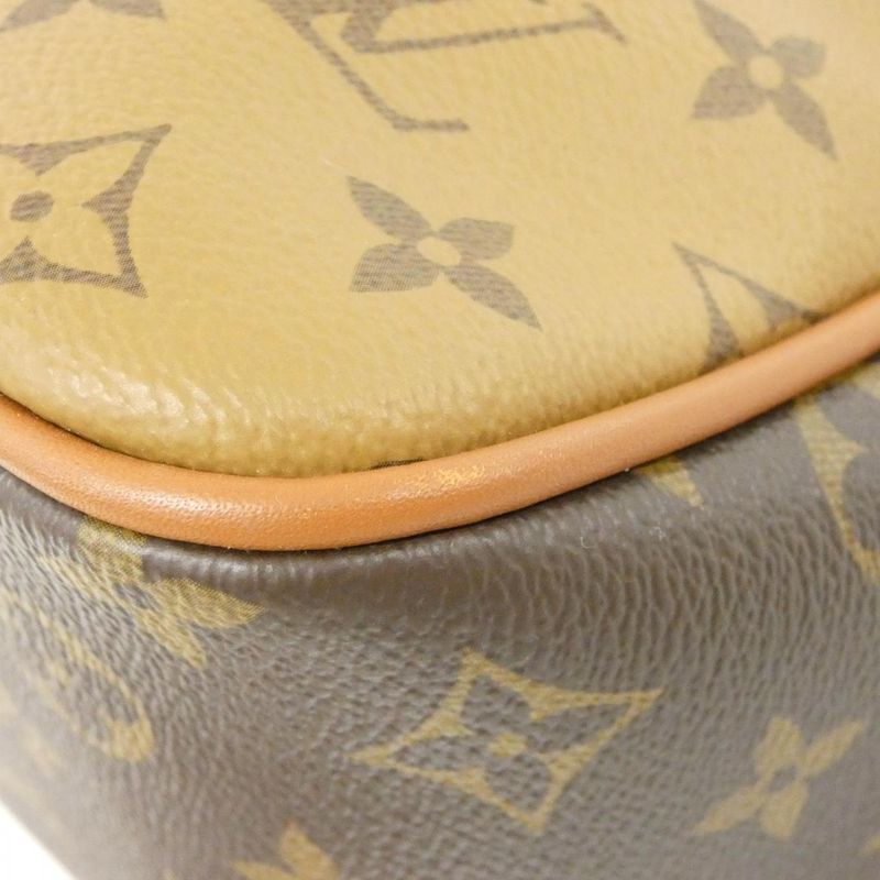 Louis Vuitton Monogram Hobo Dauphine MM M45195 Shoulder Bag