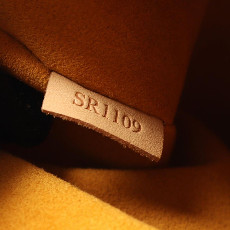 Louis Vuitton Handbag On My Side MM Monogram Taffetage Noir Black M53826 Noir