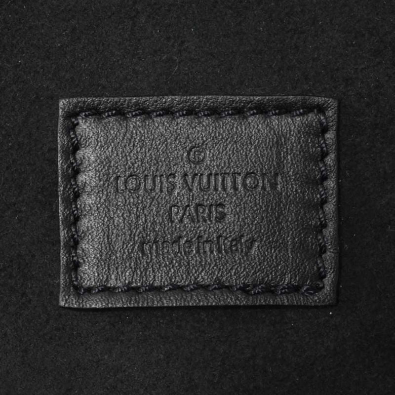 Louis Vuitton Disc Pouch Clutch Bag Second Bag Black M81777