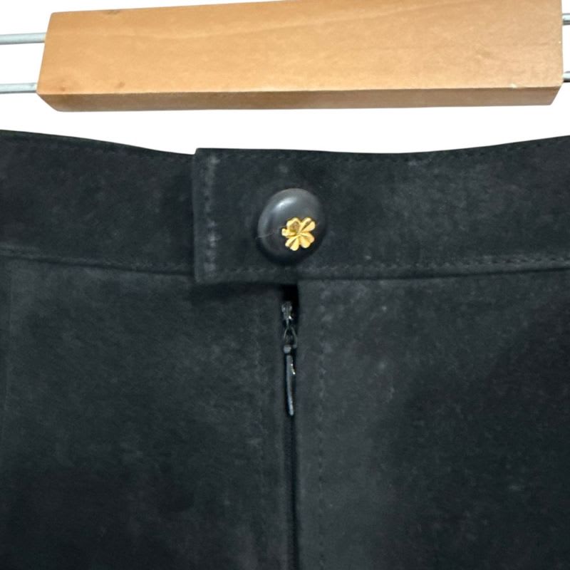 Chanel Vintage Clover Button Knee Length Suede Leather Skirt 38 Black Ladies