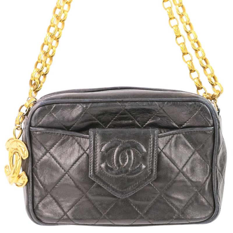 Chanel Charm Quilted Chain Shoulder Bag Camera