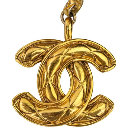 Chanel Charm Quilted Chain Shoulder Bag Camera