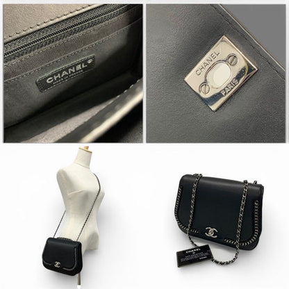 Chanel Bag Shoulder Leather Black Silver Turnlock Chain