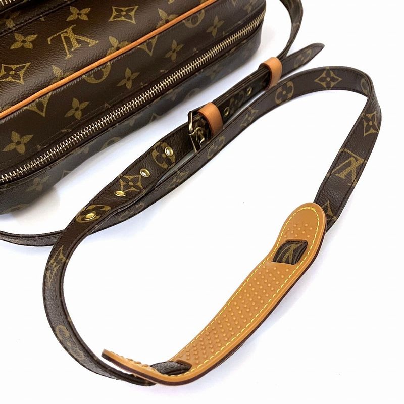 Louis Vuitton Nile Shoulder Bag Canvas