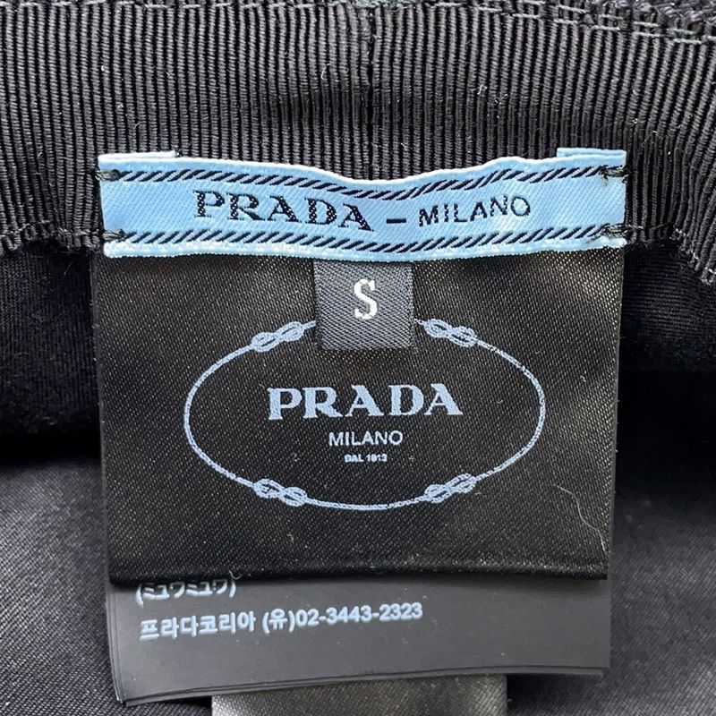 Prada Hat Drill Logo Fringe Cotton S Hat Bucket Hat Black