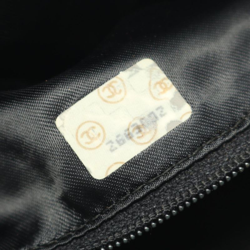 Chanel Shoulder Bag Black Leather Calfskin Chain