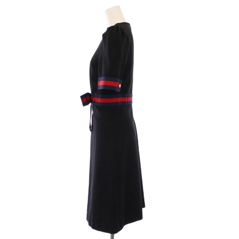 Gucci Jersey V-neck Dress Knee Length Short Sleeve Ribbon