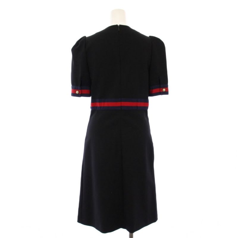 Gucci Jersey V-neck Dress Knee Length Short Sleeve Ribbon