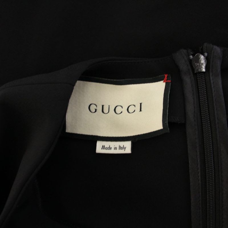 Gucci Jersey V-neck Dress Knee Length Short Sleeve Ribbon