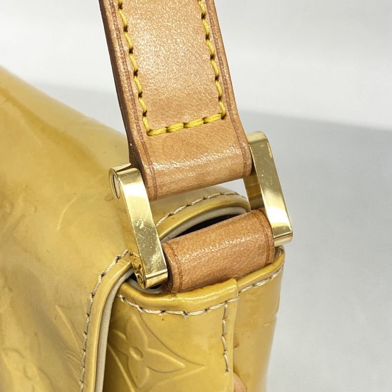 Louis Vuitton Shoulder Bag Vernis Thompson Street M91008 Beige Ladies