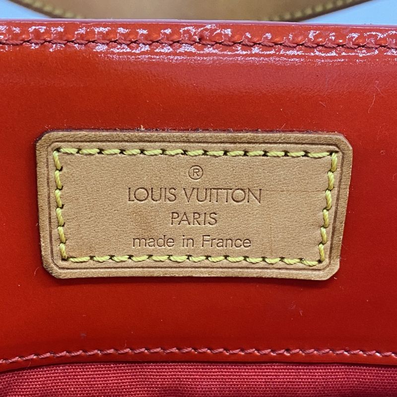 Louis Vuitton Tote Bag Vernis Lead MM M91086 Rouge Ladies