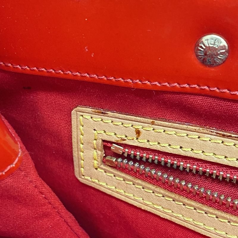 Louis Vuitton Tote Bag Vernis Lead MM M91086 Rouge Ladies