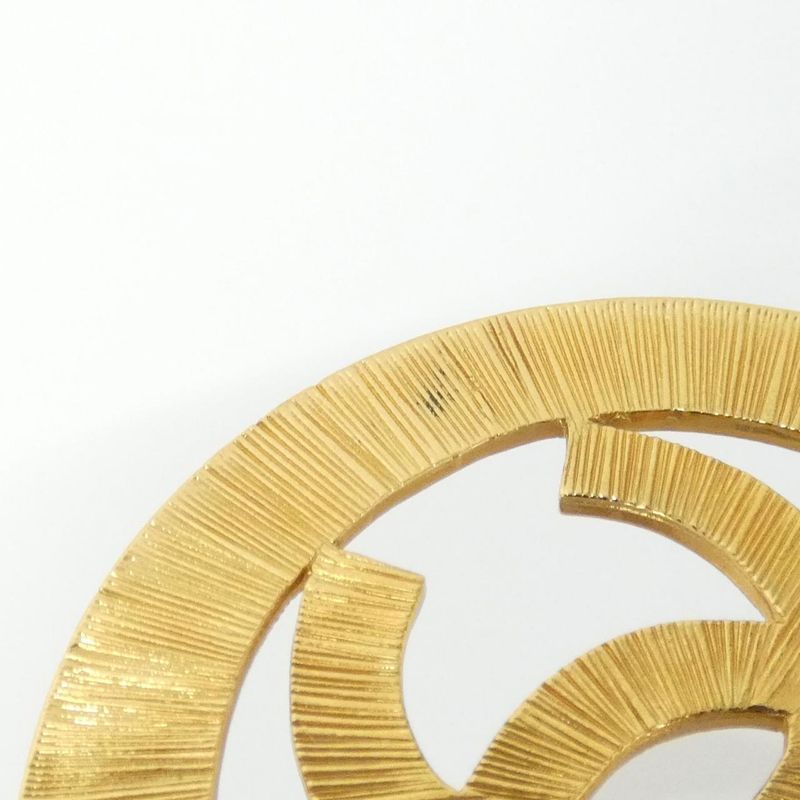 Vintage Chanel Earring