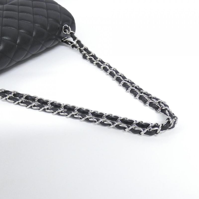 Chanel 58600 Shoulder Bag