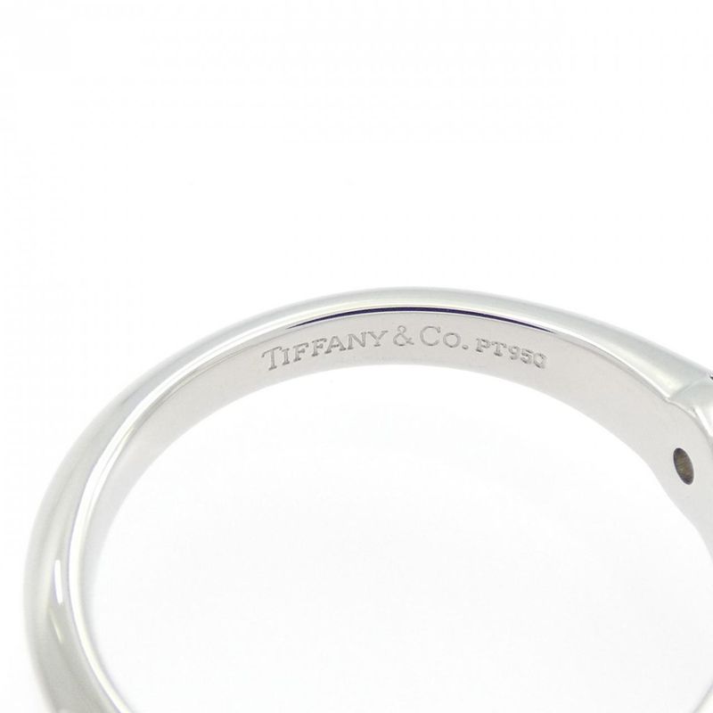 Tiffany & Co Classic Solitaire Ring 0.47ct E VS1