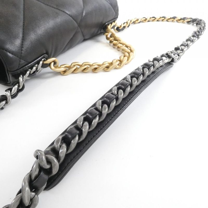 Chanel 19 Line As1160 Shoulder Bag