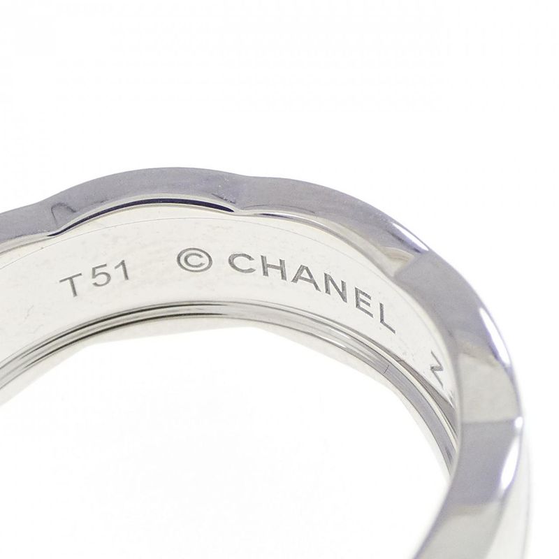 Chanel Coco Crush Medium Ring