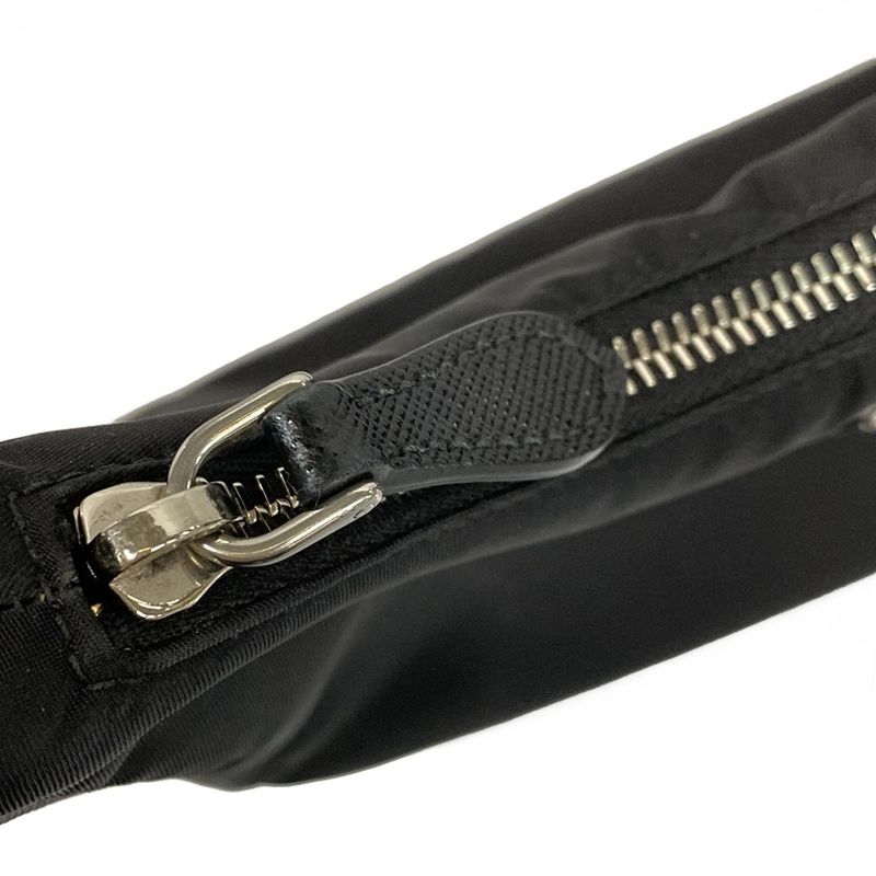 Prada Shoulder Bag Re-edition 2005 Re-nylon Bag 1bh204 Black Mini Bag