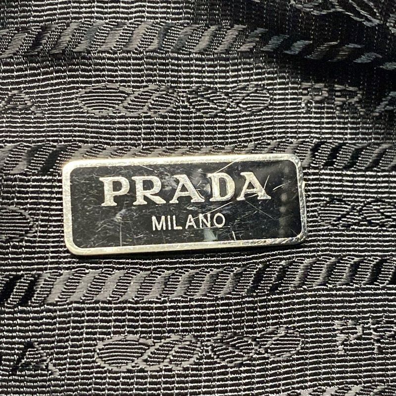 Prada Shoulder Bag Re-edition 2005 Re-nylon Bag 1bh204 Black Mini Bag