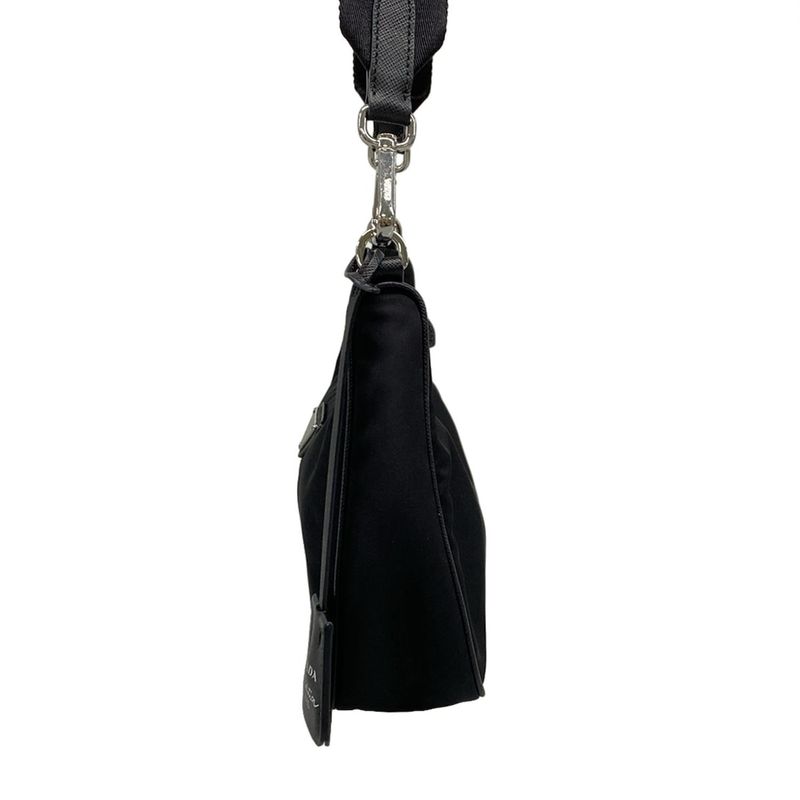 Prada Shoulder Bag Re-edition 2005 Re-nylon Bag 1bh204 Black Mini Bag