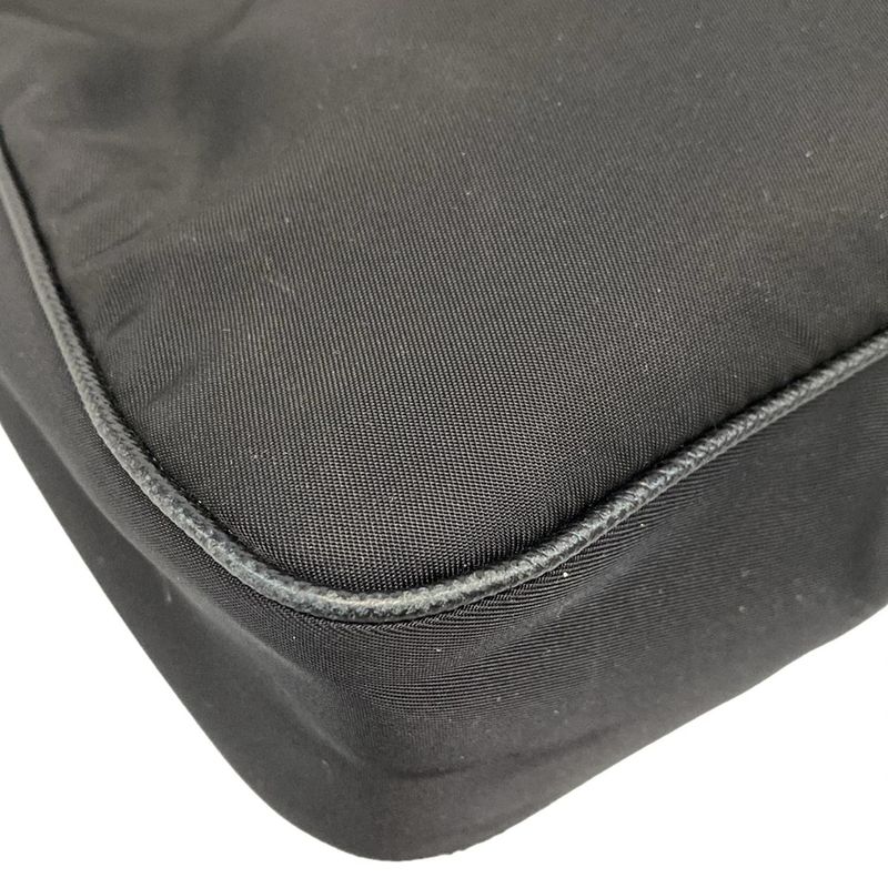 Prada Shoulder Bag Re-edition 2005 Re-nylon Bag 1bh204 Black Mini Bag