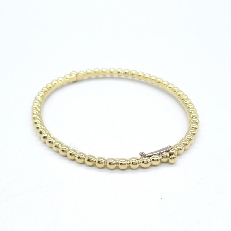 Van Cleef & Arpels Bracelet Perlele Gold Pearl Bracelet MD Vcaro7a800 Arm