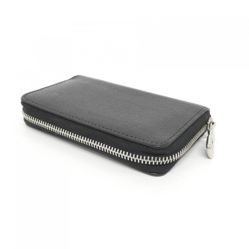 Louis Vuitton Taiga Zippy Coin Purse M30511 Coin Case