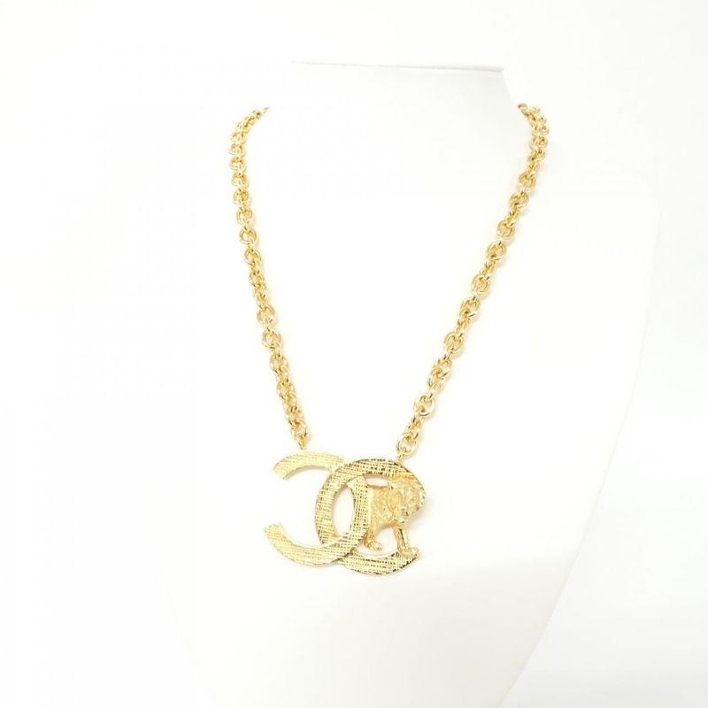 Chanel Ab8772 Necklace