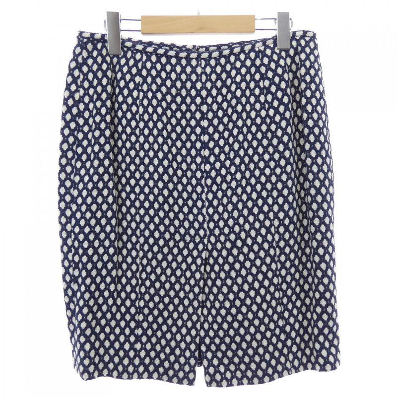 Chanel P32954v23394 08P Skirt