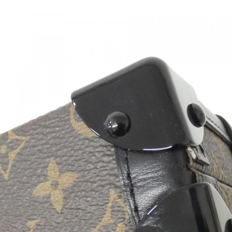 Louis Vuitton Monogram Petite Malle M40273 Shoulder Bag