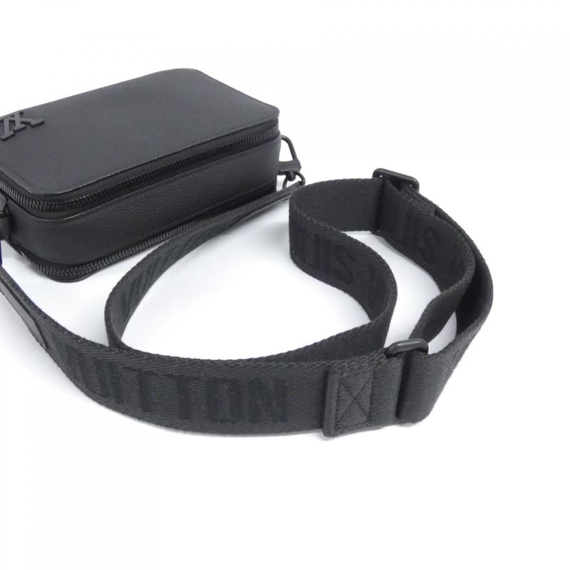 Louis Vuitton LV Aerogram Alpha Wearable Wallet M59161 Shoulder Bag