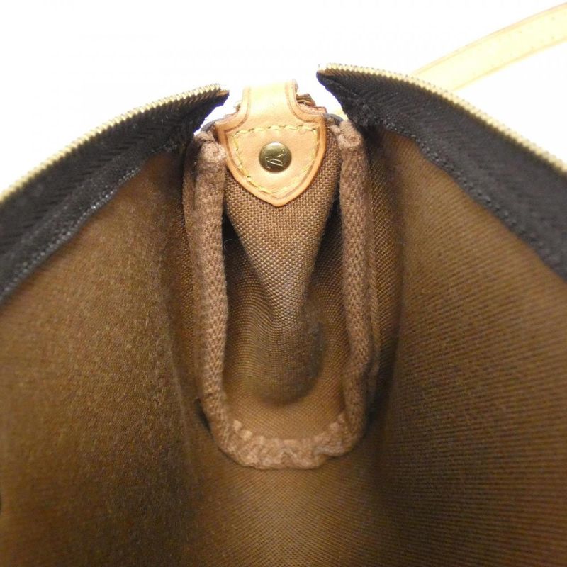 Louis Vuitton Monogram Eva M95567 Shoulder Bag