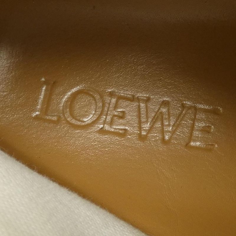 Loewe Sneakers