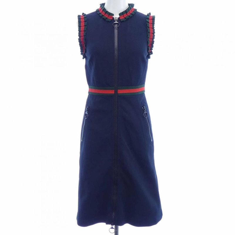 Gucci 457056-x5l68 Dress