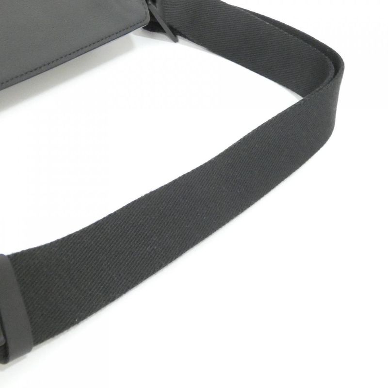 Louis Vuitton LV Aerogram Takeoff Ring M57081 Shoulder Bag