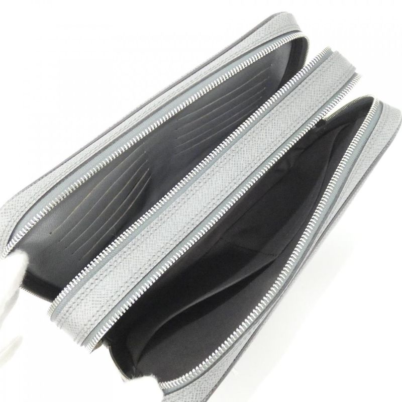 Louis Vuitton Taiga Neo Pavel M32684 Second Bag