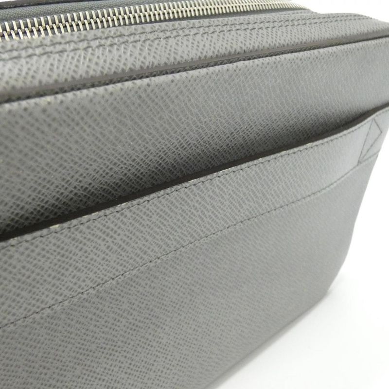 Louis Vuitton Taiga Neo Pavel M32684 Second Bag