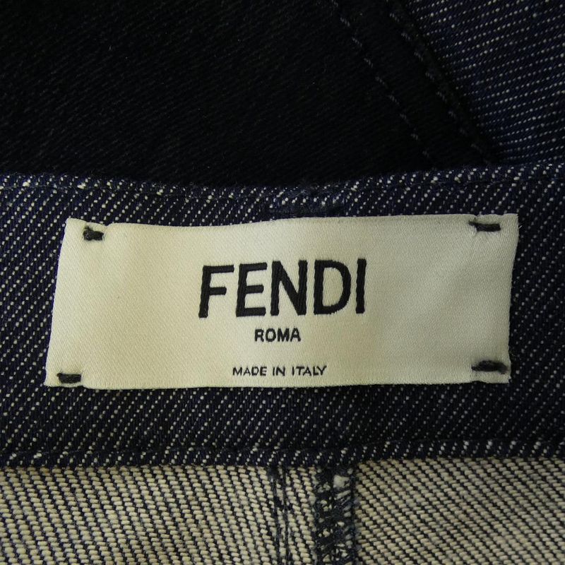 Fendi Calligraphy Flp637 AJ0L Jeans